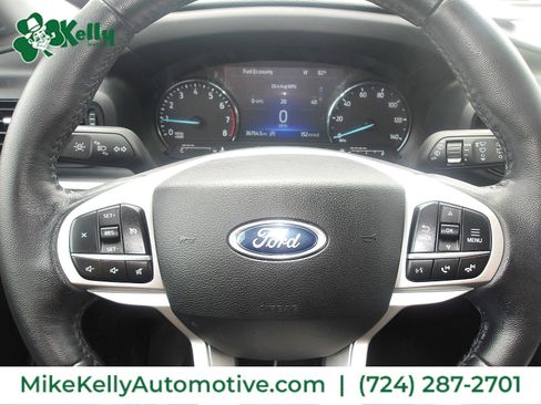 Used 2021 Ford Explorer XLT AWD/4WD image 21