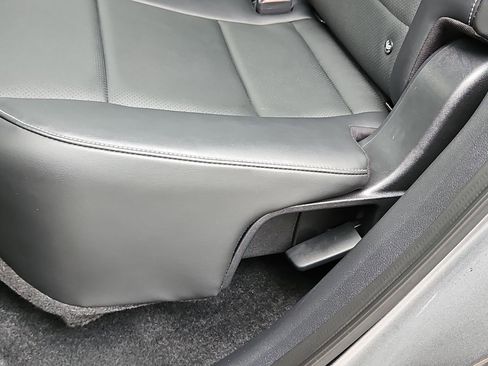Used 2022 INFINITI QX50 Luxe w/ Appearance Package image 31