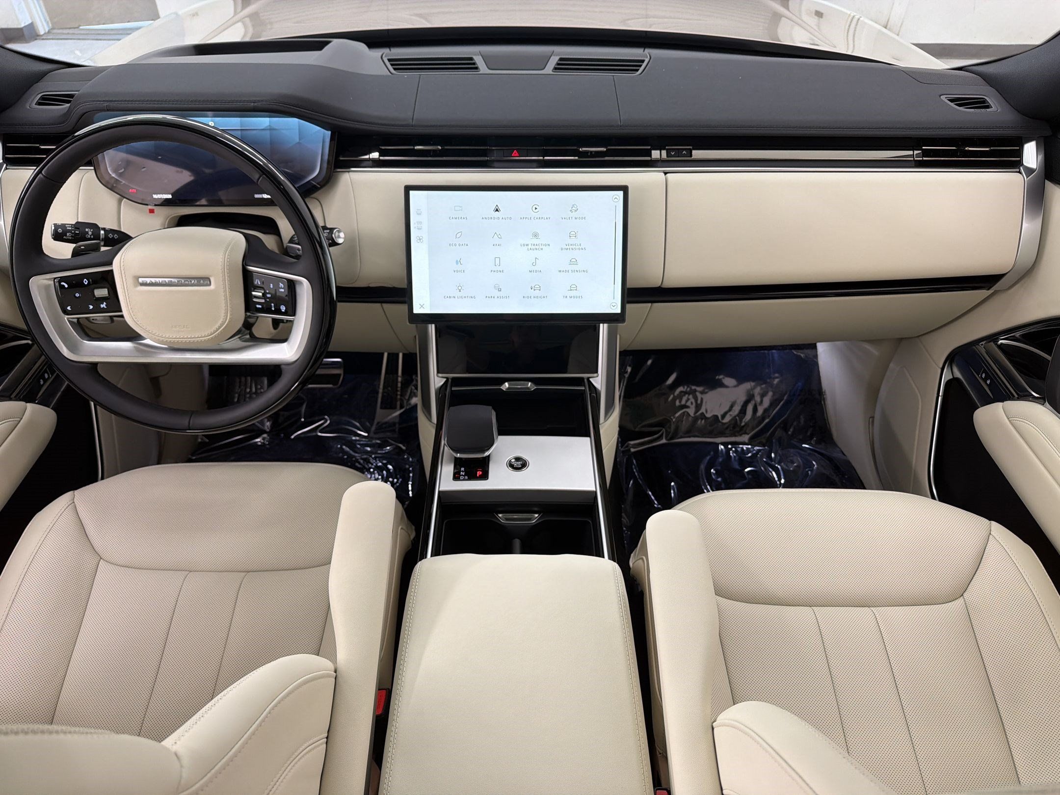 New 2026 Land Rover Range Rover SE AWD/4WD image 15