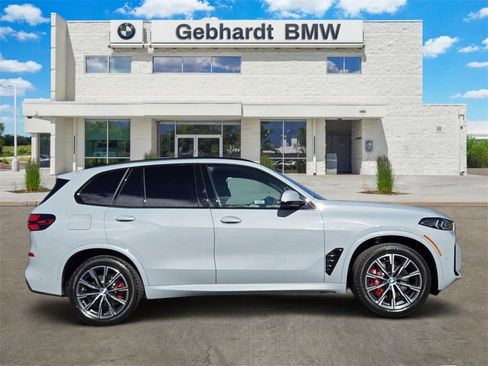 New 2026 BMW X5 xDrive40i w/ M Sport Package image 4