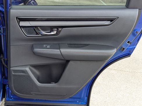 Used 2025 Honda CR-V Sport Touring image 26