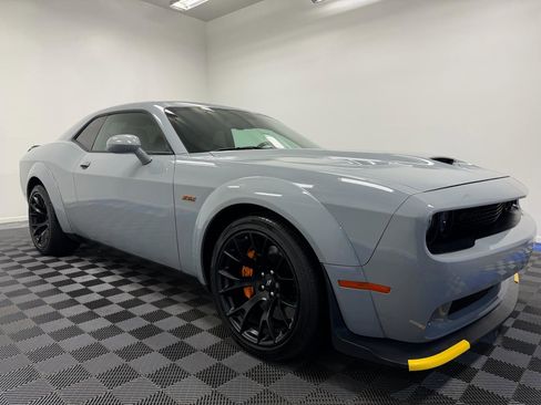 Used 2022 Dodge Challenger R/T Scat Pack RWD image 1