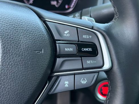 Used 2019 Honda Accord Touring image 25