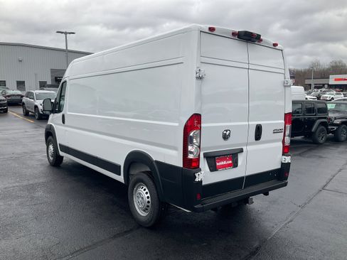 New 2026 RAM ProMaster 2500 w/ Cold Weather Group image 4