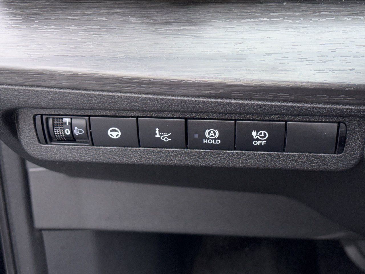 Certified 2024 Nissan Ariya FWD image 27