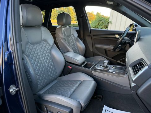 Used 2018 Audi SQ5 Premium Plus w/ S Sport Package image 26