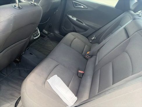 Used 2019 Chevrolet Malibu LT FWD image 11