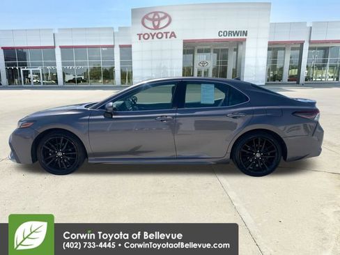 Used 2023 Toyota Camry XSE FWD image 2