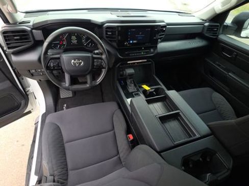 Used 2022 Toyota Tundra SR w/ SR Tow Package image 18