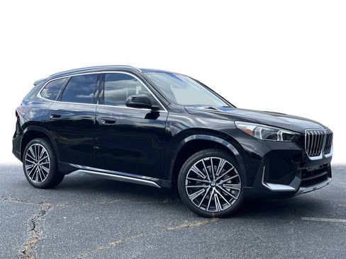 New 2025 BMW X1 xDrive28i w/ Convenience Package image 2