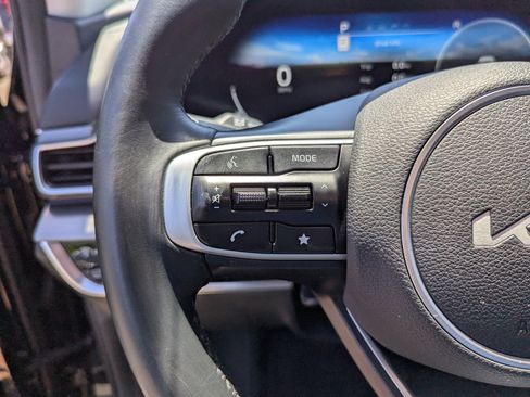 Certified 2023 Kia Sportage SX image 32