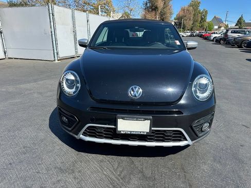 Used 2017 Volkswagen Beetle 1.8T Dune FWD image 5