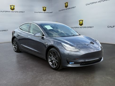 Used 2019 Tesla Model 3 Standard Range Plus RWD image 7