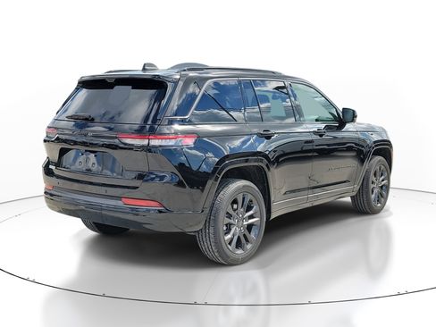 New 2026 Jeep Grand Cherokee Limited image 6