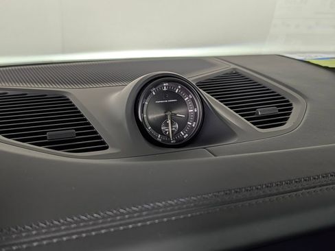 New 2026 Porsche Cayenne Turbo AWD/4WD image 31