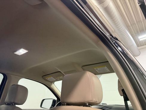 Used 2019 Ford Ranger Lariat w/ Technology Package image 17