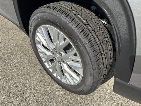 New 2026 GMC Acadia Elevation w/ Elevation Premium Package FWD image 9