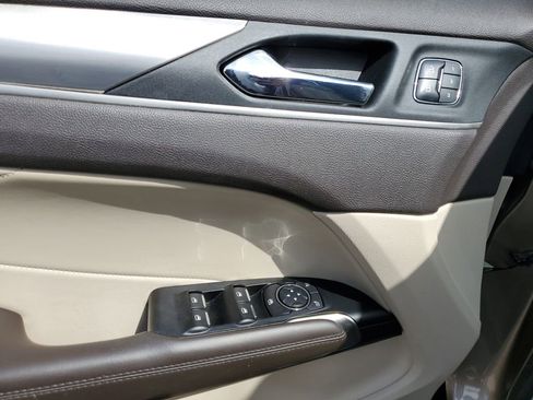 Used 2019 Lincoln MKC Premiere FWD image 21