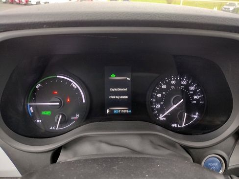 Used 2021 Toyota Sienna XSE AWD/4WD image 25
