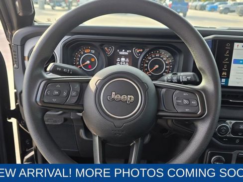 Used 2025 Jeep Wrangler Sport image 14