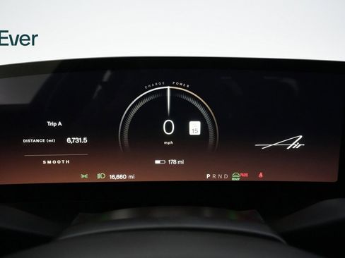 Used 2023 Lucid Air Touring image 25
