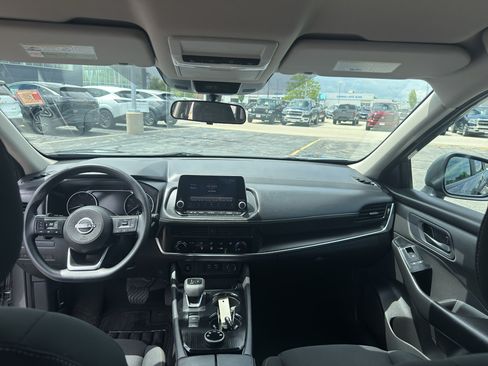 Certified 2024 Nissan Rogue S AWD/4WD image 27
