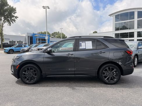 Used 2023 Chevrolet Equinox RS FWD image 9