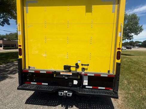 Used 2023 Ford E-350 and Econoline 350 Super Duty w/ Driver's Safety Package RWD image 5