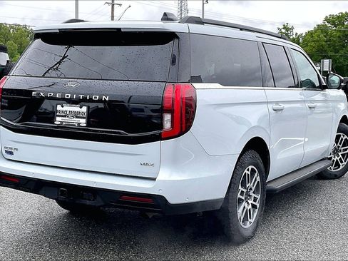 Certified 2025 Ford Expedition Max Active AWD/4WD image 12