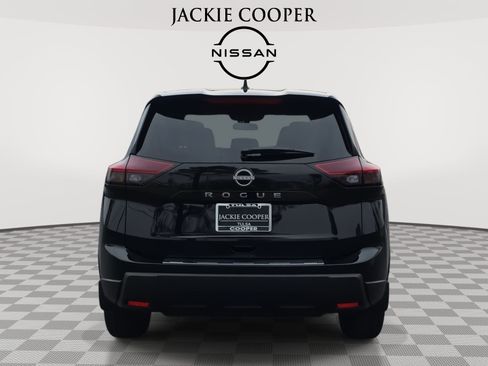 New 2026 Nissan Rogue SV w/ Cold Weather Package FWD image 6