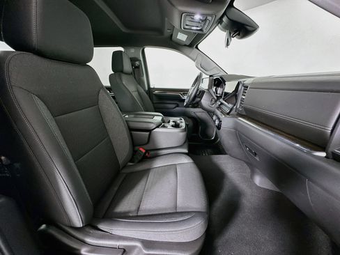Used 2024 Chevrolet Silverado 1500 LT AWD/4WD image 30