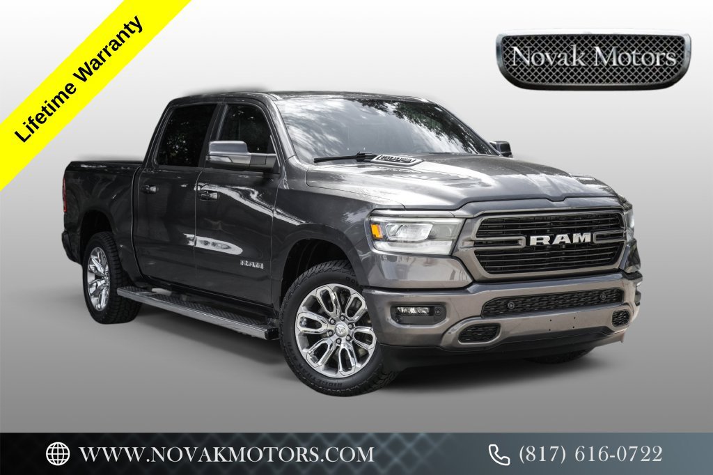 Used 2023 RAM 1500 Laramie AWD/4WD image 1