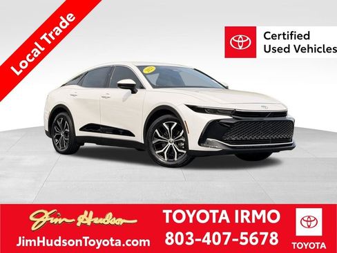 Certified 2023 Toyota Crown AWD/4WD image 1
