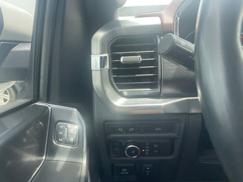 Used 2023 Ford F150 Lariat AWD/4WD image 12