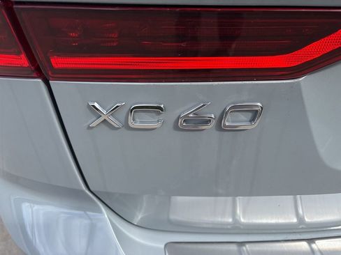 New 2026 Volvo XC60 T8 Plus w/ Protection Package Premier AWD/4WD image 10