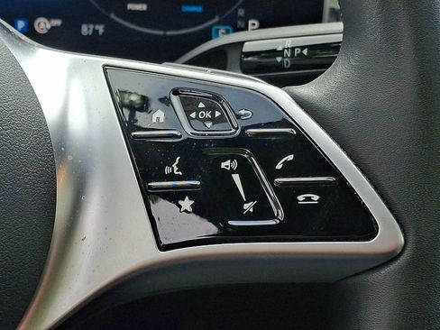Certified 2023 Mercedes-Benz C 300 4MATIC Sedan image 18
