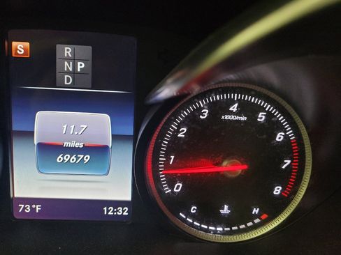 Used 2018 Mercedes-Benz C 300 Sedan w/ Premium Package image 23