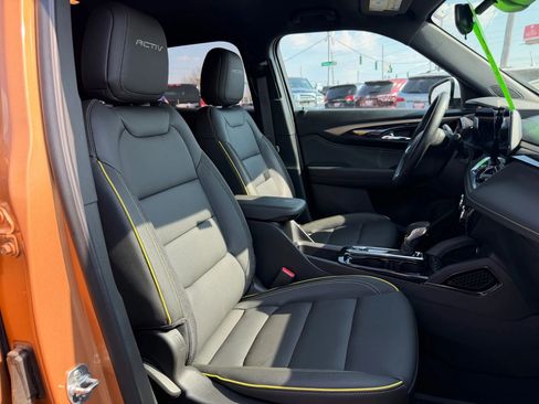 Used 2024 Chevrolet TrailBlazer ACTIV w/ Driver Confidence Package image 14