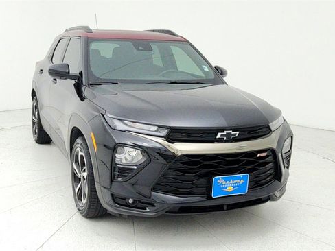 Certified 2023 Chevrolet TrailBlazer RS w/ Sun and Liftgate Package image 9