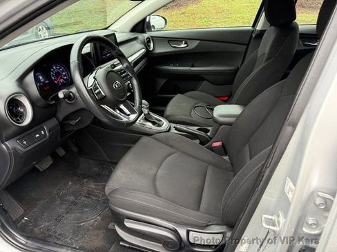 Used 2020 Kia Forte LXS image 11
