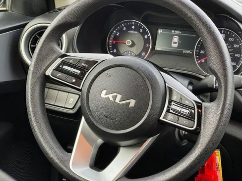 Used 2024 Kia Forte LXS image 11