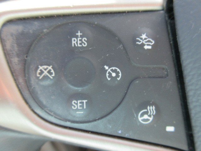 Used 2024 GMC Terrain Denali w/ Denali Premium Package AWD/4WD image 22