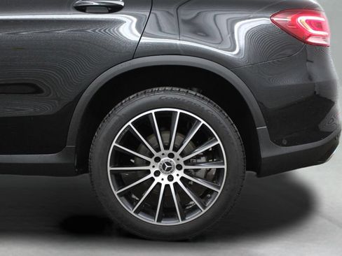 Used 2021 Mercedes-Benz GLC 300 image 8