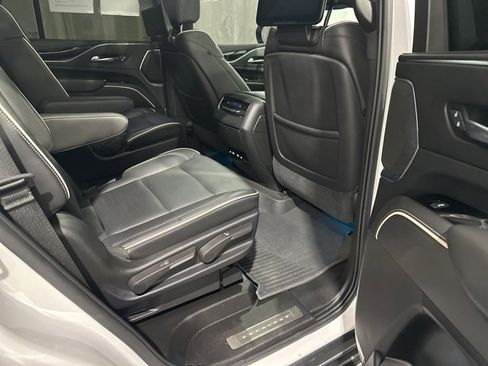 Used 2021 Cadillac Escalade Sport w/ Driver Assist Tech Package image 12