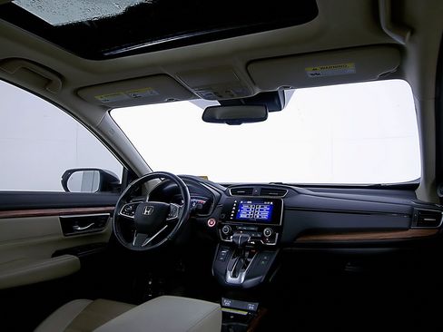 Used 2021 Honda CR-V Touring image 14