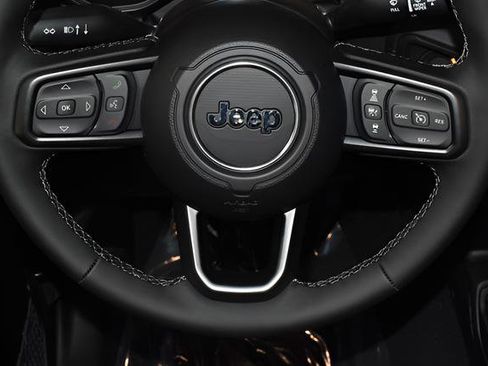 New 2026 Jeep Gladiator Mojave AWD/4WD image 19