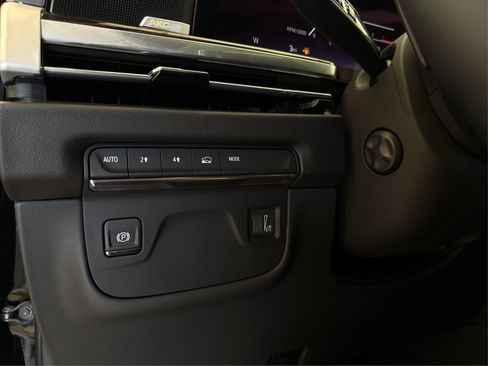 New 2026 Cadillac Escalade 4WD image 20