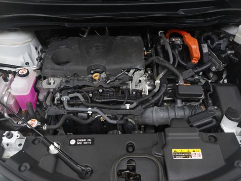 Used 2021 Toyota Sienna XLE w/ XLE Plus Package image 34