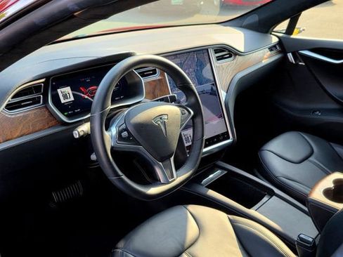 Used 2017 Tesla Model S 60 RWD image 12