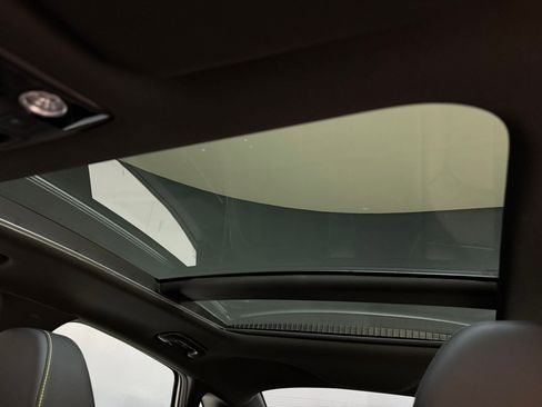 Used 2025 Kia K5 GT w/ GT1 Package image 14